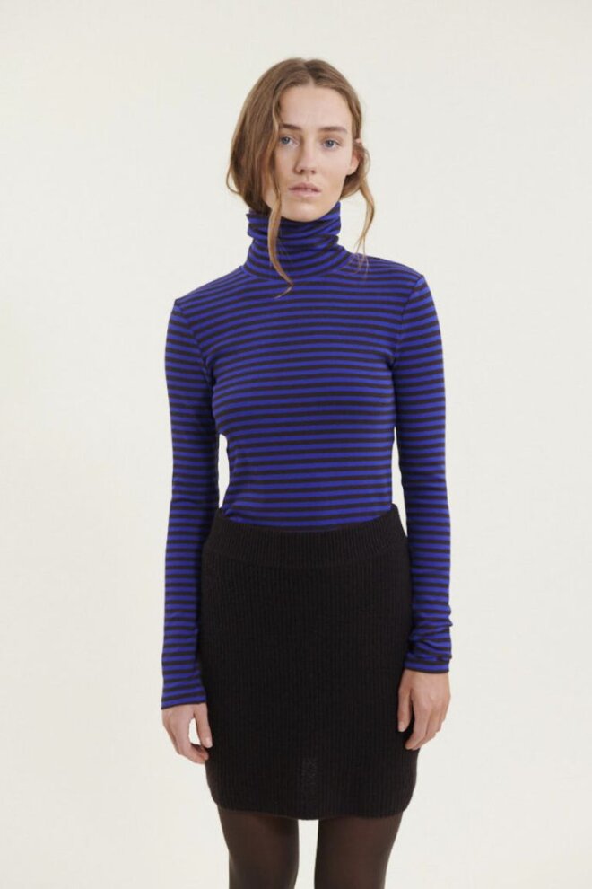 SHIRT LUDMILLA HIGH-NECK CHOCO