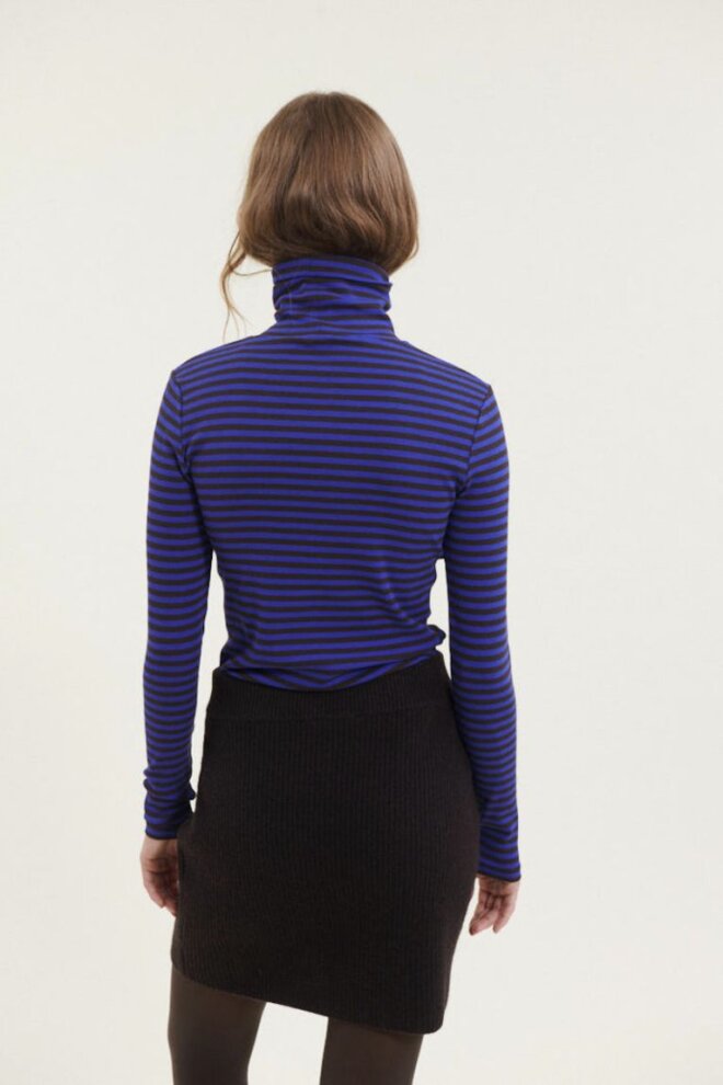 SHIRT LUDMILLA HIGH-NECK CHOCO