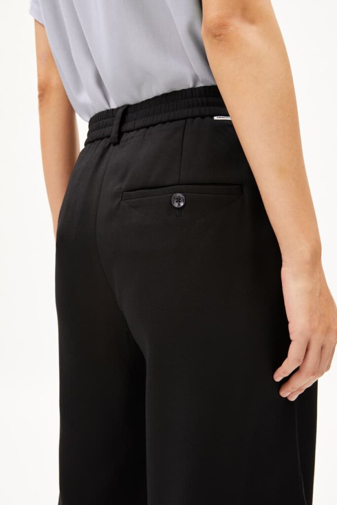 SHORT 30006999 NAMAAL BLACK