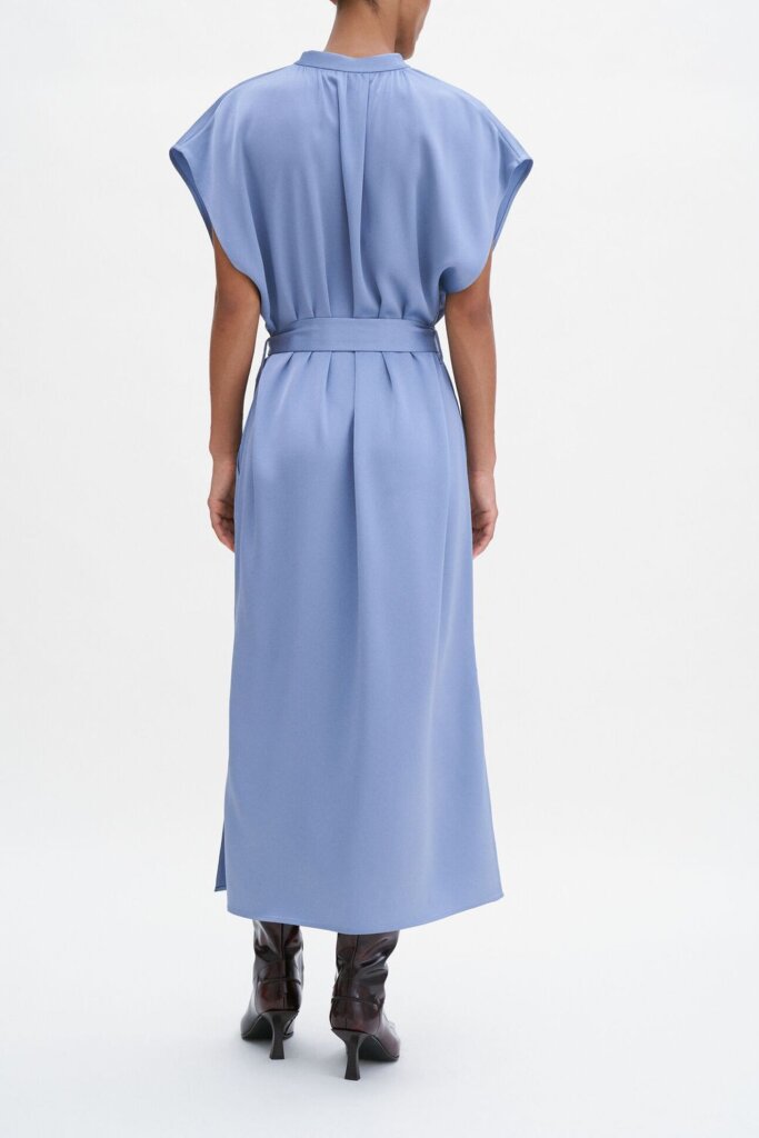 KLEID 31325 BELTED STAND COLLAR DRESS AIR