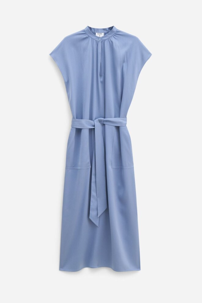 KLEID 31325 BELTED STAND COLLAR DRESS AIR