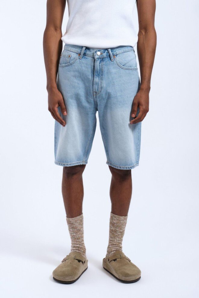 SHORT OMAR SHORTS STREAM LIGHT FADE