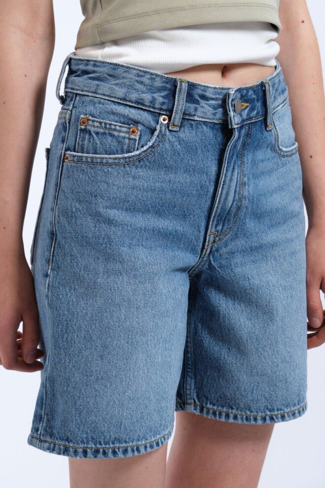 SHORT ARCH SHORTS BAY SKY USED