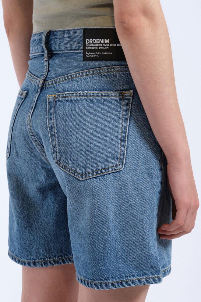 SHORT ARCH SHORTS BAY SKY USED