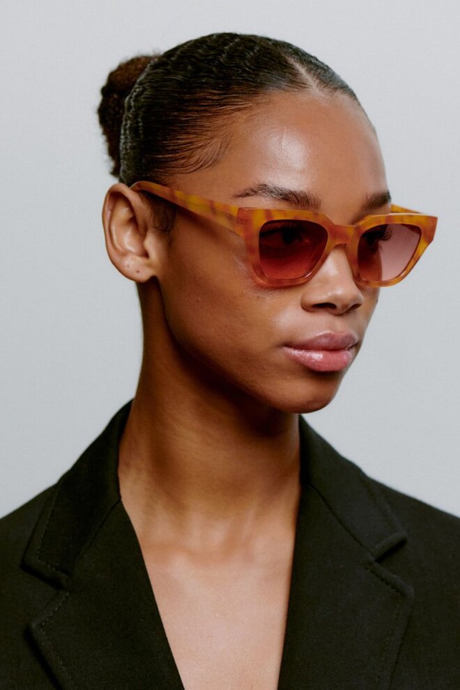 SONNENBRILLE KAWS BURNT AMBER