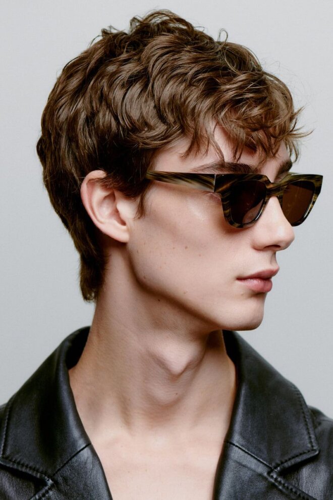 SONNENBRILLE KAWS STRIPED HORN