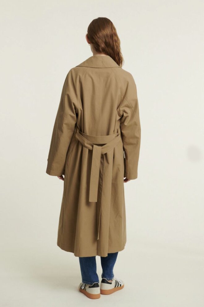 MANTEL GISE RAGLAN COAT SEPA TINT