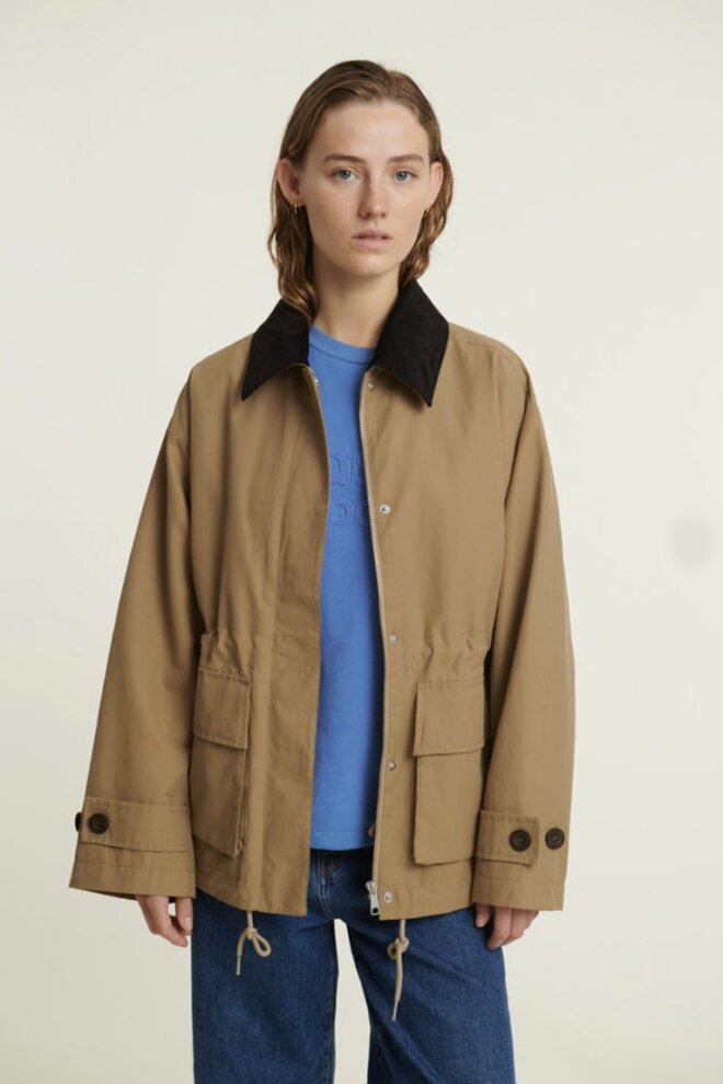 JACKE GISE JACKET SEPAT TINT