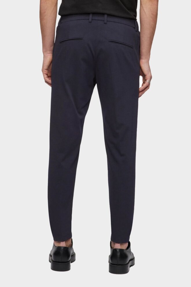 HOSE 136209 AJEND_SK 3100