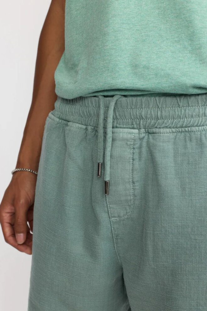 SHORT 4070 DUSTGREEN