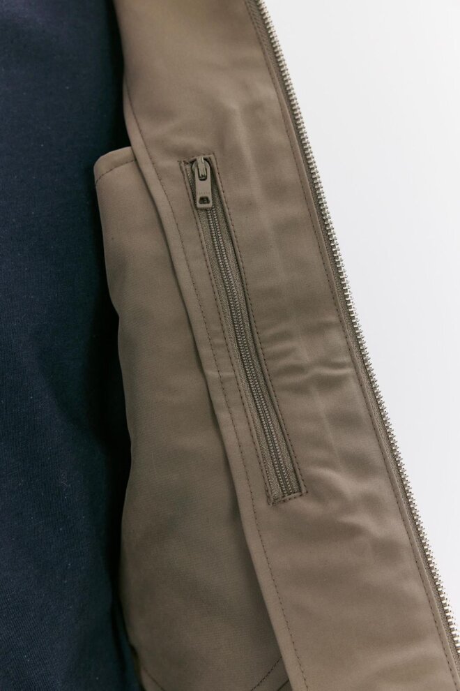 JACKE REX ARID EARTH