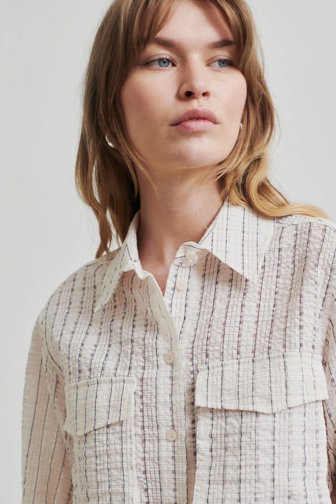 BLUSE ESTERS POCKET SHIRT COCONUT