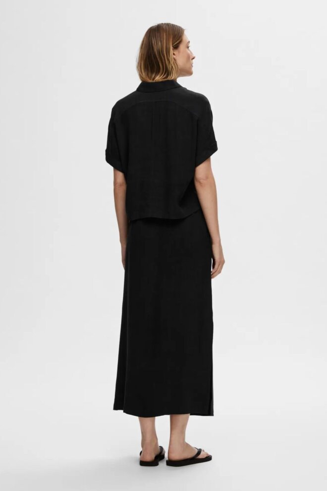 BLUSE 16093937 SLFVIVA SS BLACK