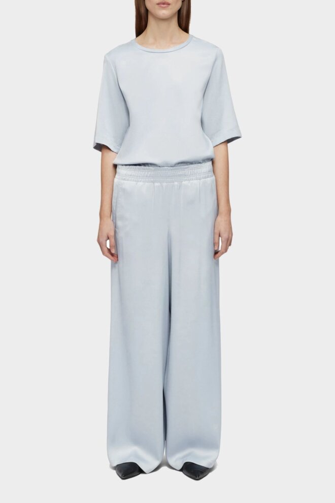 HOSE 130065 CEILING 3905