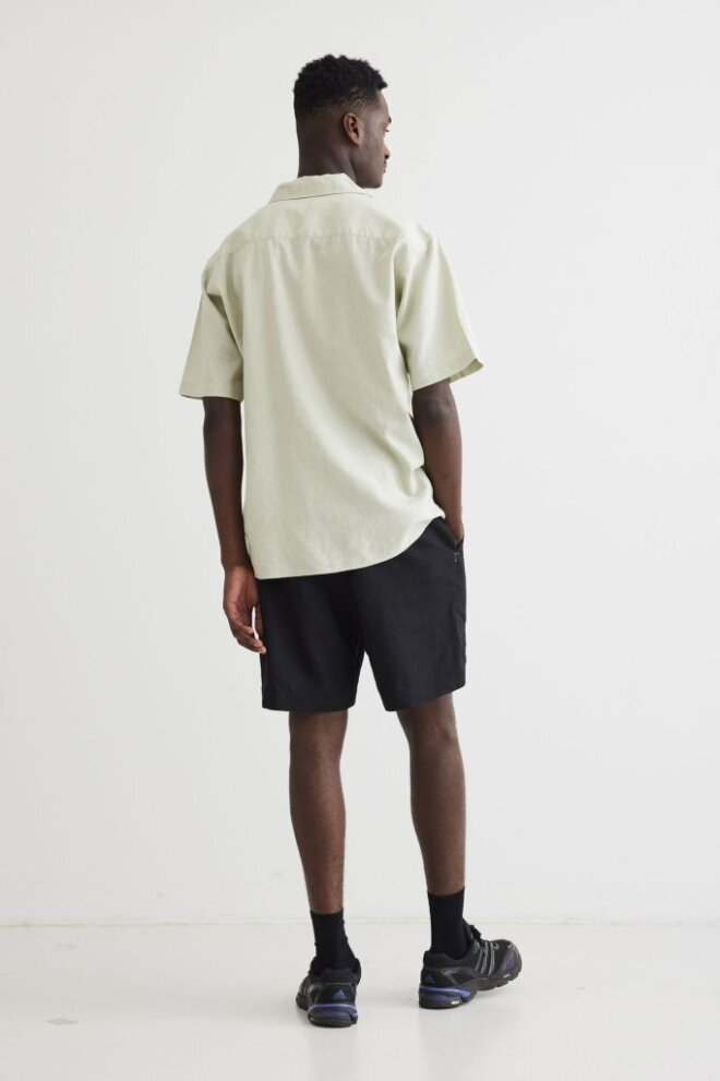 SHORT WBBOMMY LINEN BLACK