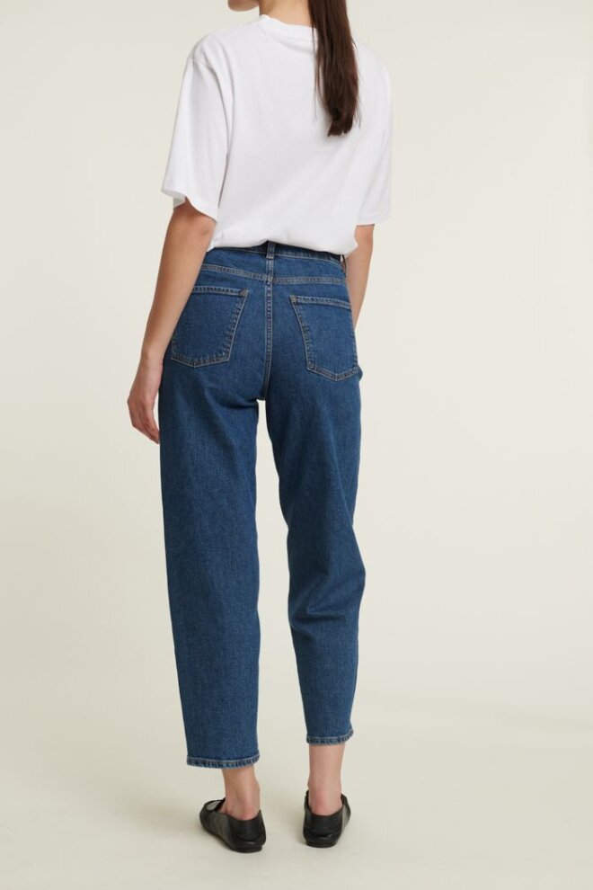 JEANS EA MID BLUE JEANS