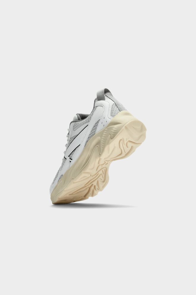SNEAKER FORMA RUNNER BRIGHT WHITE CREAM