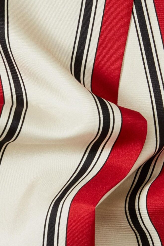 TUCH 16098933 SLFSIV SCARF RED