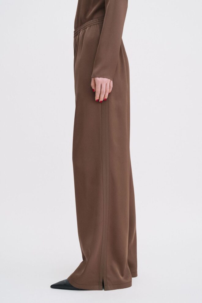 HOSE 31616 NOVA TROUSERS OAK BROWN