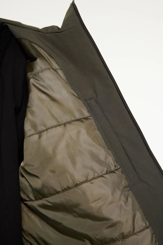 JACKE TORGNY DEEP OLIVE