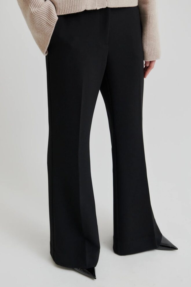 HOSE FIQUE FLARED TROUSERS BLACK