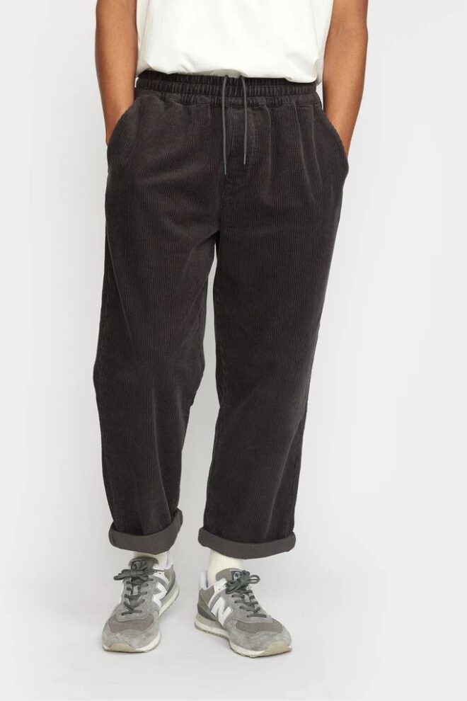 HOSE 5874 DARKGREY
