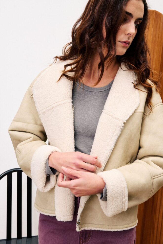 JACKE CHC25657 MANT CREME