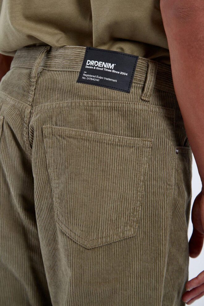 JEANS OMAR GREEN CORD