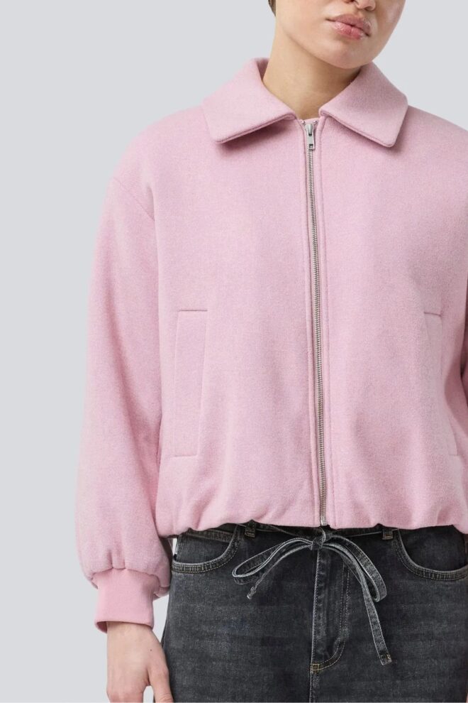 JACKE OMMIMD JACKET LILAC