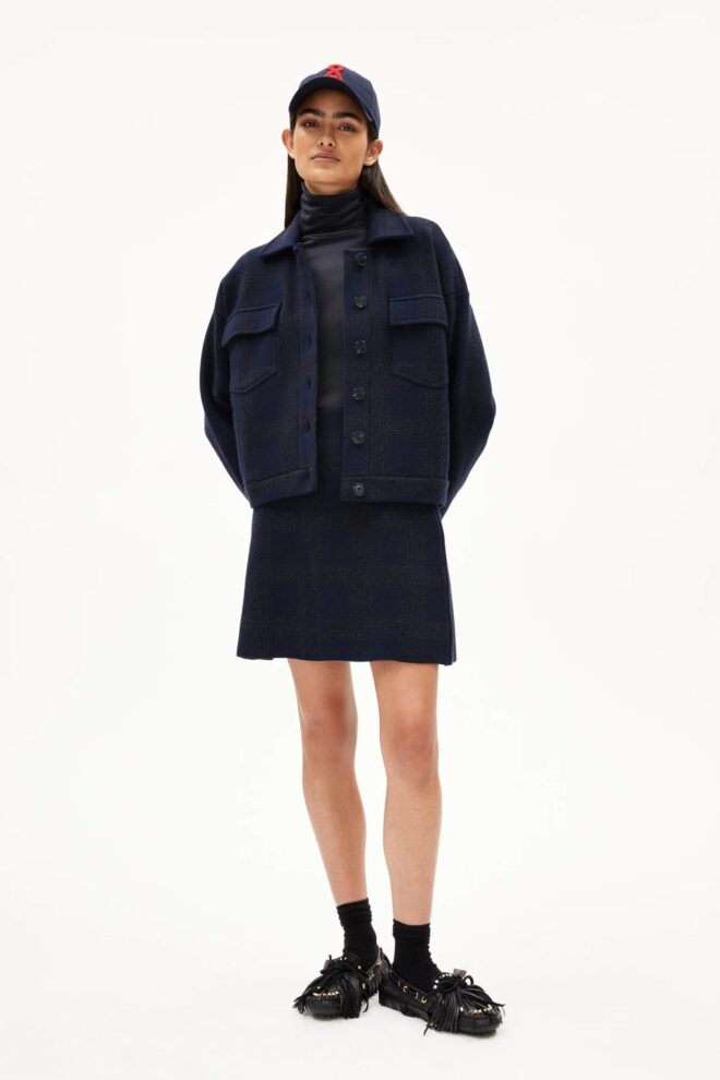 JACKE 30007610 JOAALISON 2893