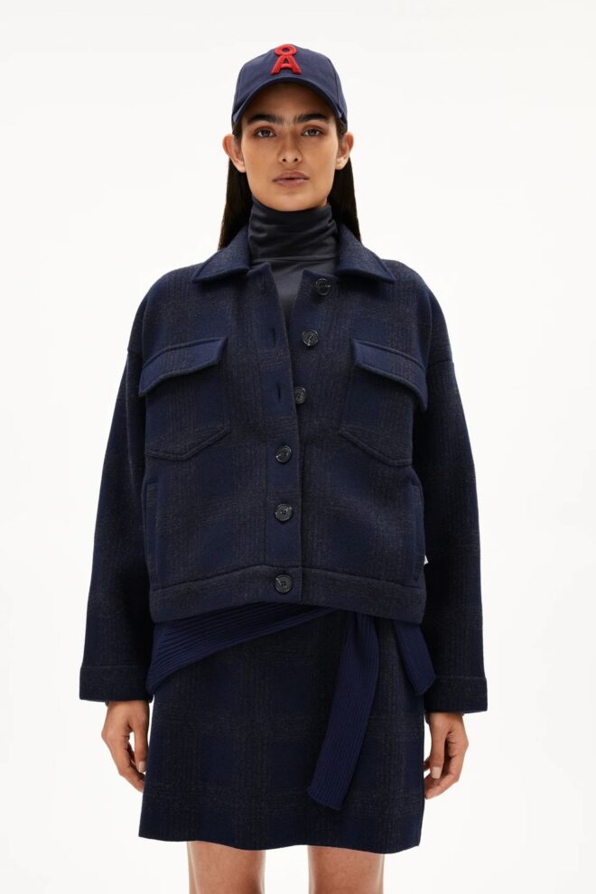 JACKE 30007610 JOAALISON 2893