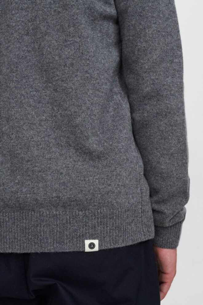 WESTE AKSVEND CARDIGAN GRANITE