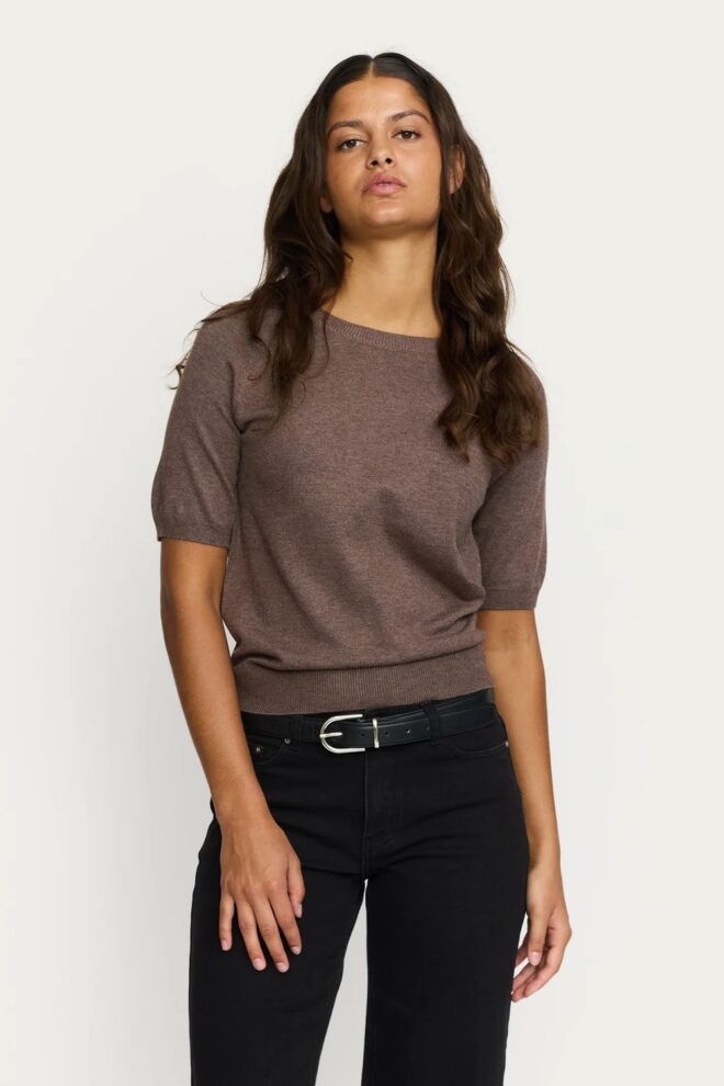 PULLOVER SRMALA SS O-NECK COFFEE