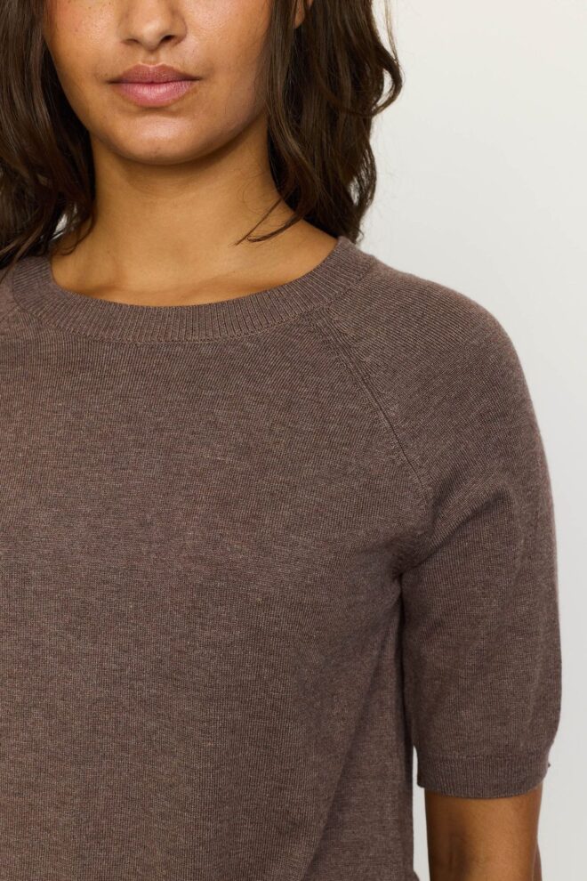 PULLOVER SRMALA SS O-NECK COFFEE