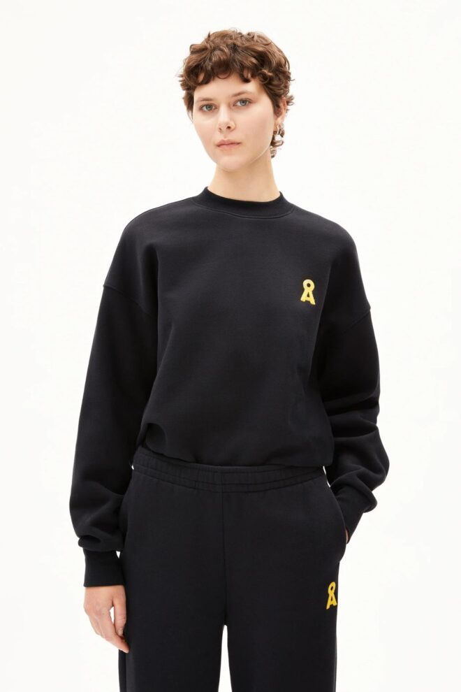 SWEATER 30007476 ICONIC A ALIZAA 105 BLACK
