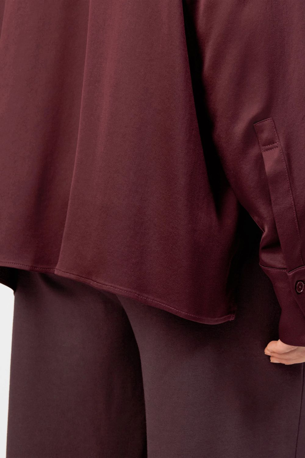 130065 CLOELIA 51046.png