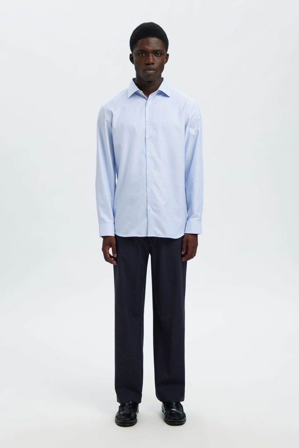 16100150 SLHLOOSE-LIAM 220 NAVY3.jpg