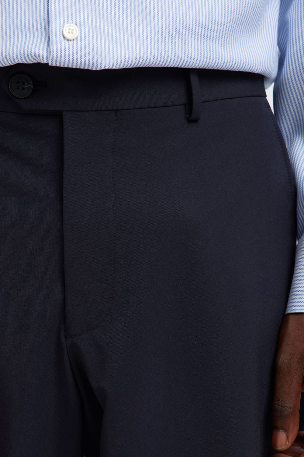 16100150 SLHLOOSE-LIAM 220 NAVY4.jpg