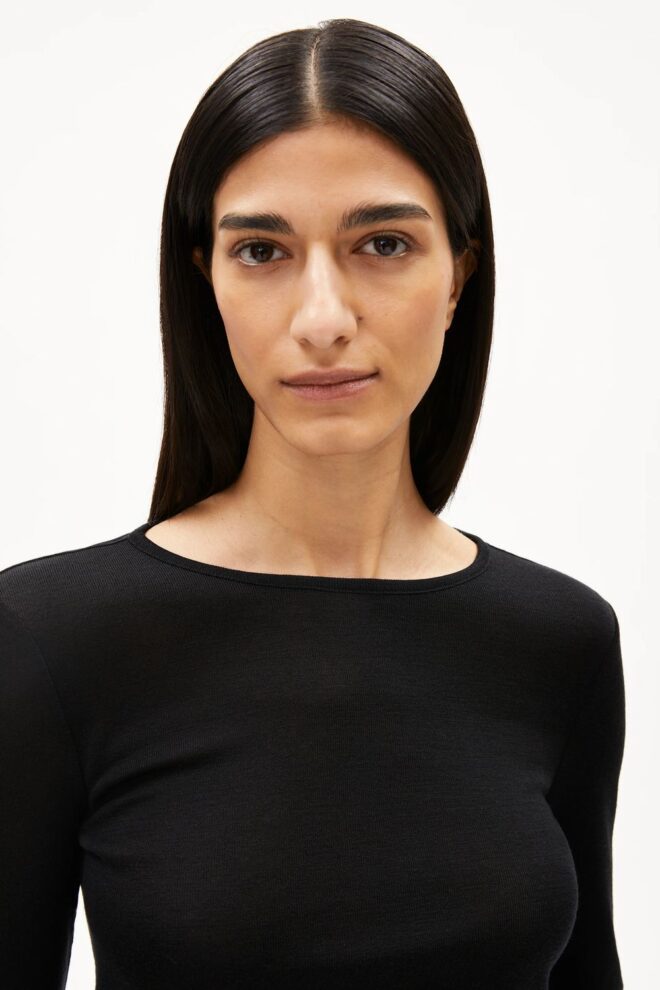 SHIRT 30006634 MAIAA BLACK