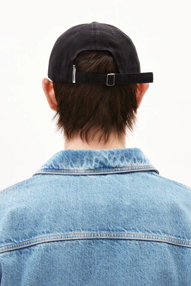 CAP 30003749 YENAAS BLACK