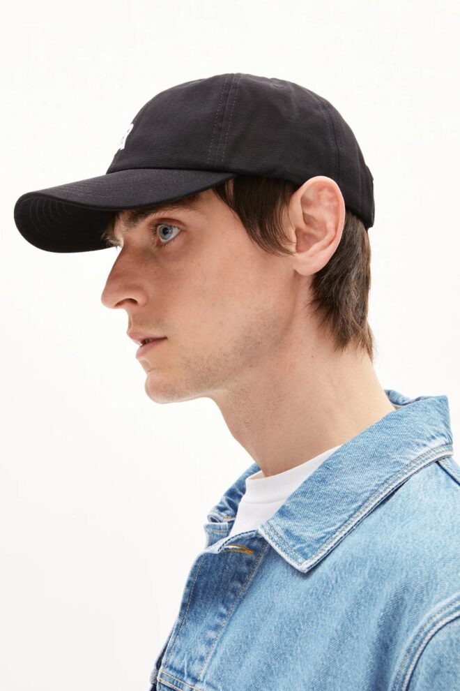 CAP 30003749 YENAAS BLACK