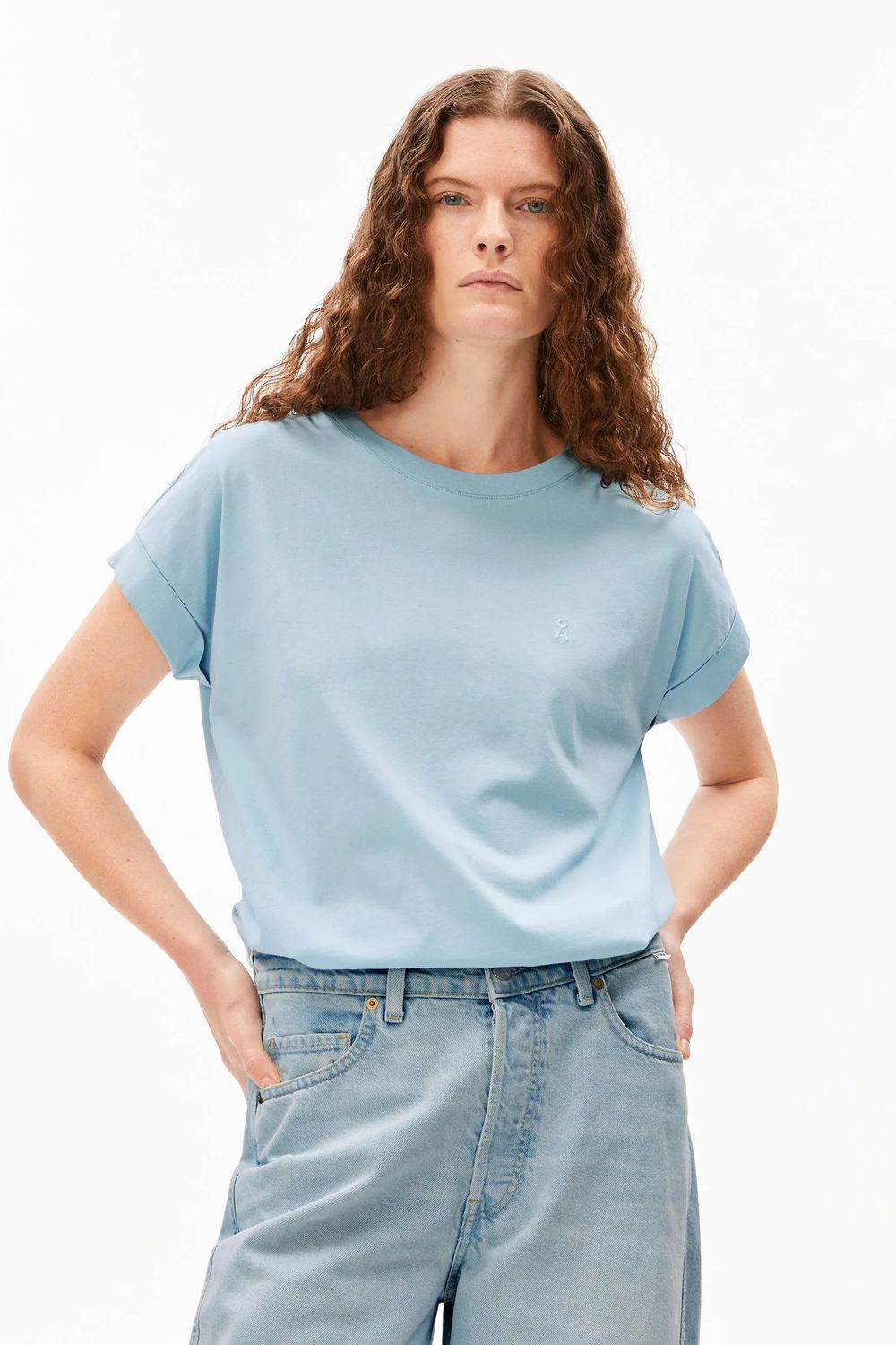 30001811 IDAARA 3432 BLUE GLOW1.jpg