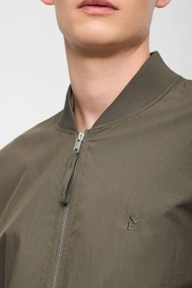 JACKE LEONDRE GRAPE LEAF