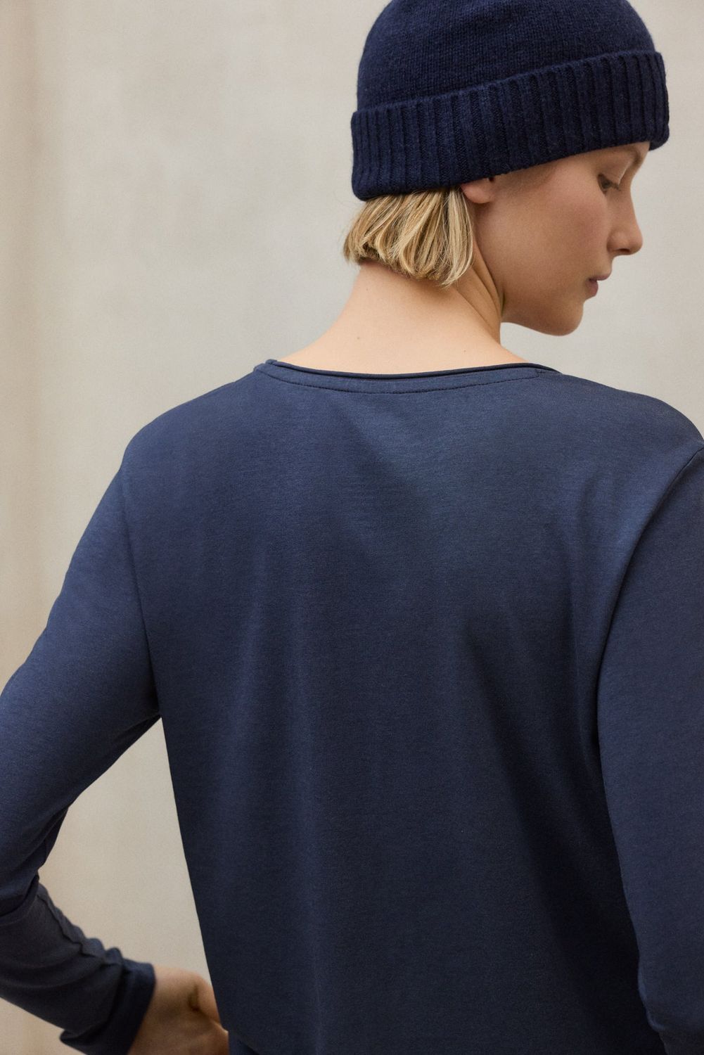 CALEALF T-SHIRT STORM BLUE2.jpg