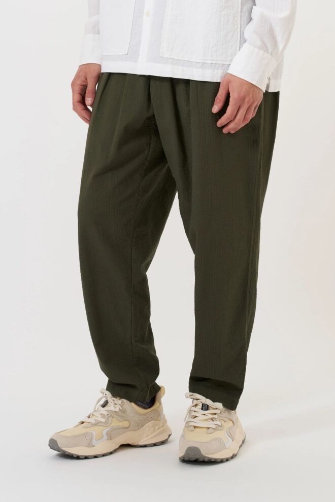 HOSE PLEATED TRACK PANT OLIVE
