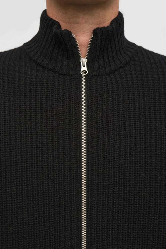 WESTE AKSINUS ZIP CARD CAVIAR