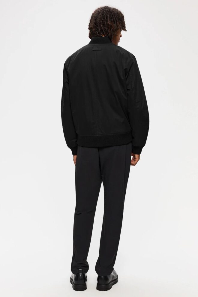 JACKE ALDE BLACK