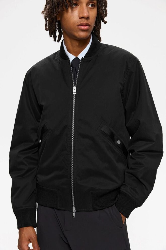 JACKE ALDE BLACK