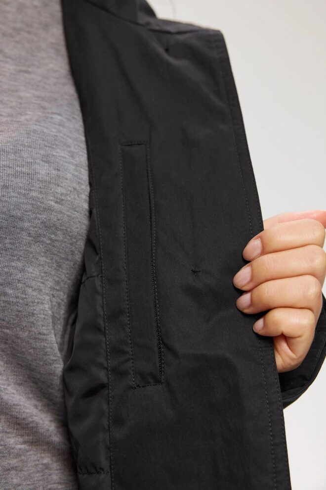 JACKE FENJA BLACK