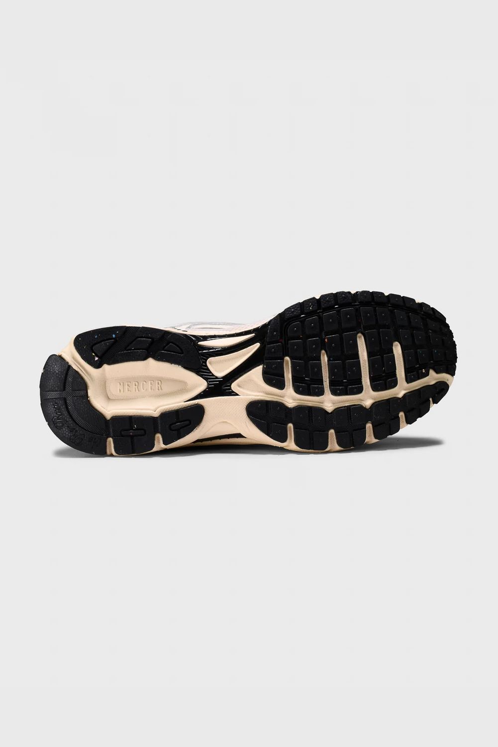 RE-RUN CLASSIC OFFWHITE4.jpg